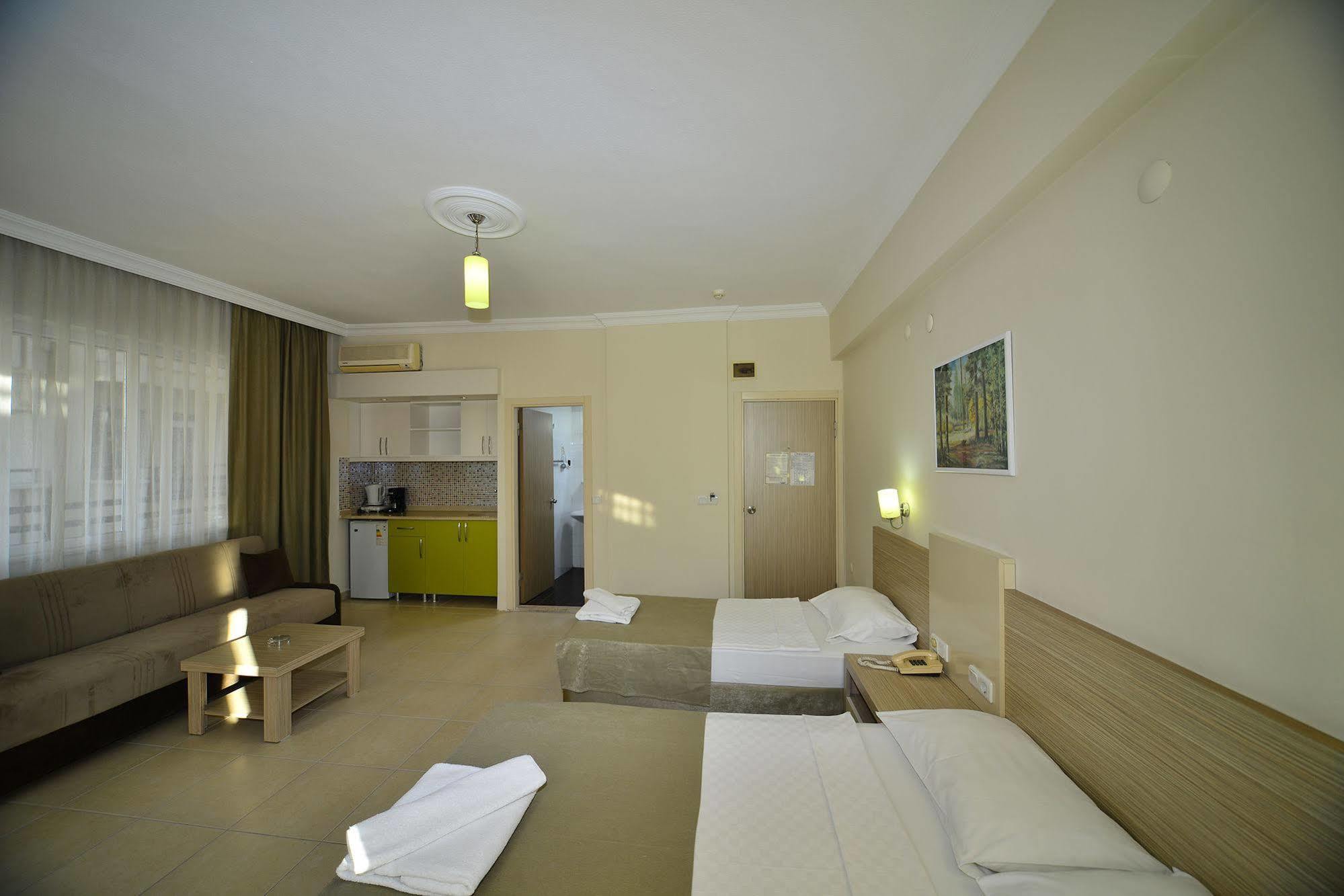Prince Apart & Hotel Аланія Екстер'єр фото