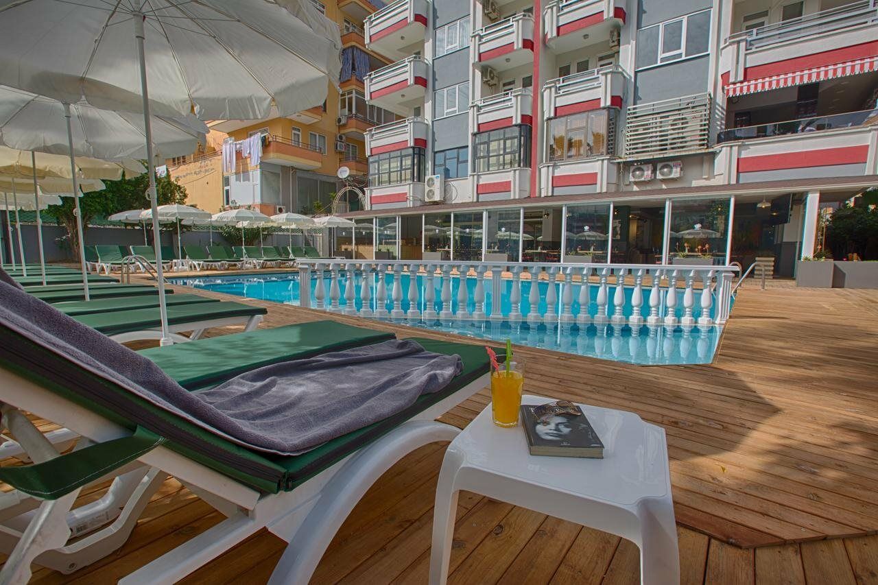 Prince Apart & Hotel Аланія Екстер'єр фото