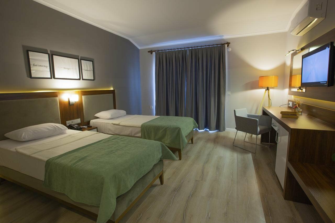 Prince Apart & Hotel Аланія Екстер'єр фото